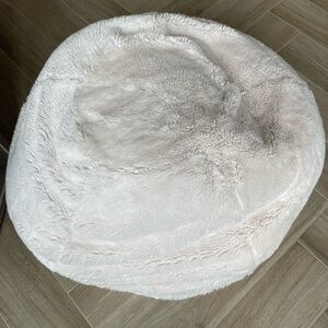 Pottery Barn Teen Ivory Faux Fur Bean Bag Chair
